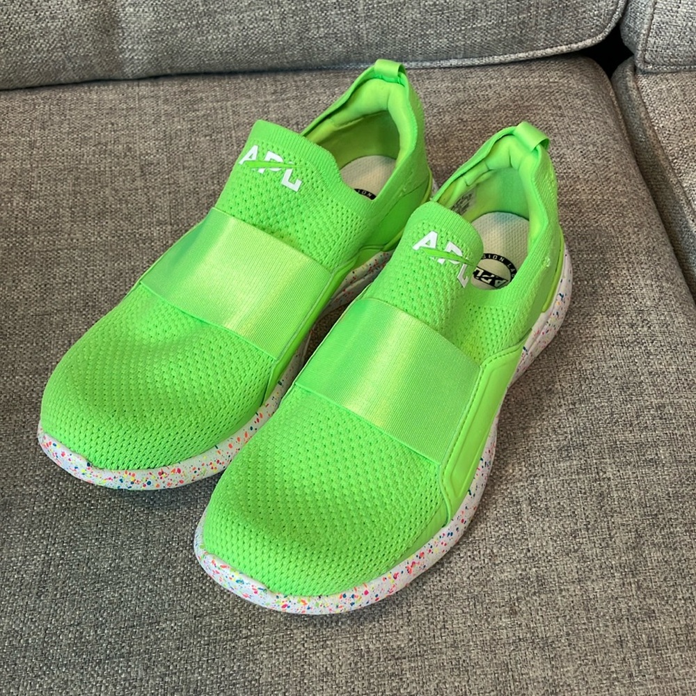 APL Techloom Bliss Slip-On Sneakers